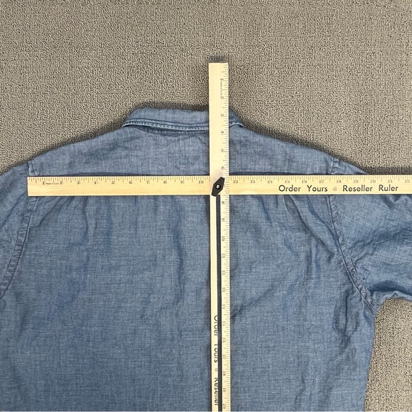 Uniqlo Shirt Large Blue Chambray Button Up Short Sleeve Linen Blend Preppy Men - Picture 10 of 12